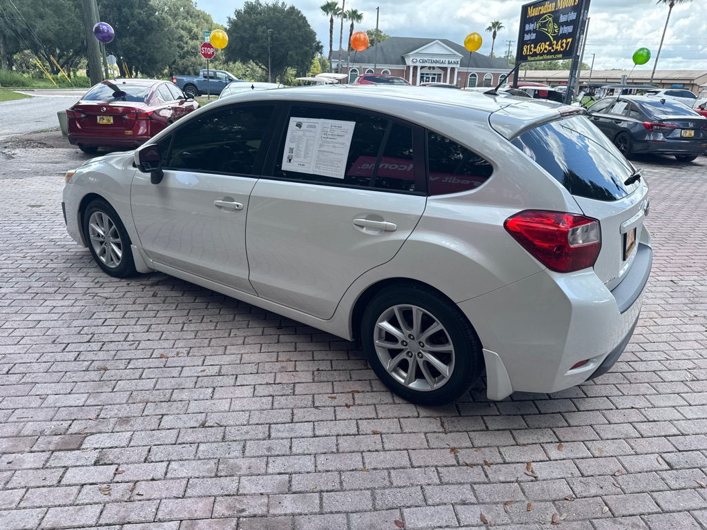 Photo 4 of this SUBARU IMPREZA