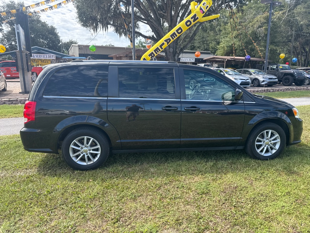 Photo 8 of this DODGE GRAND CARAVAN