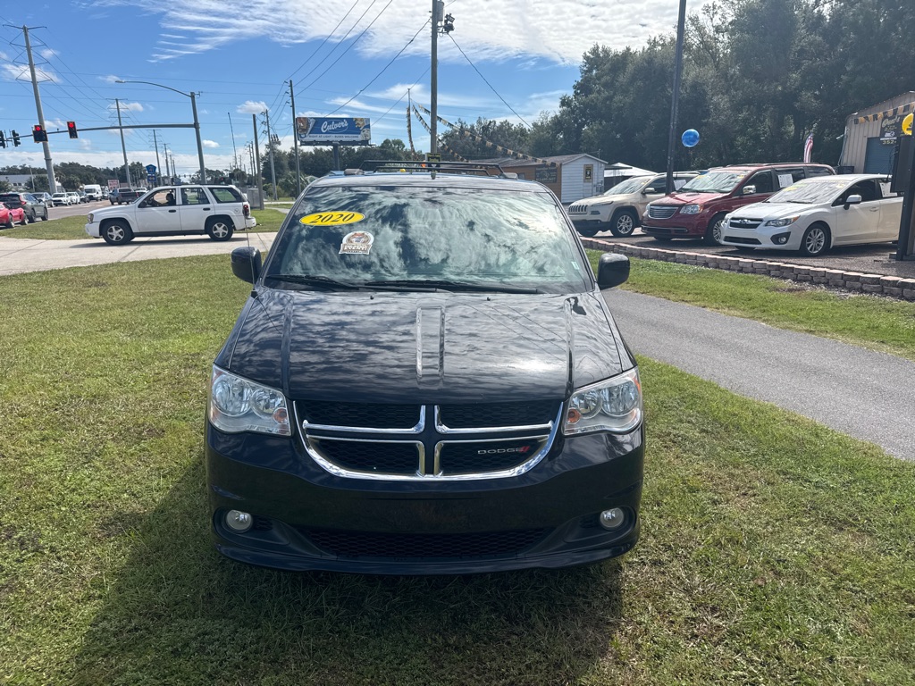 Photo 2 of this DODGE GRAND CARAVAN