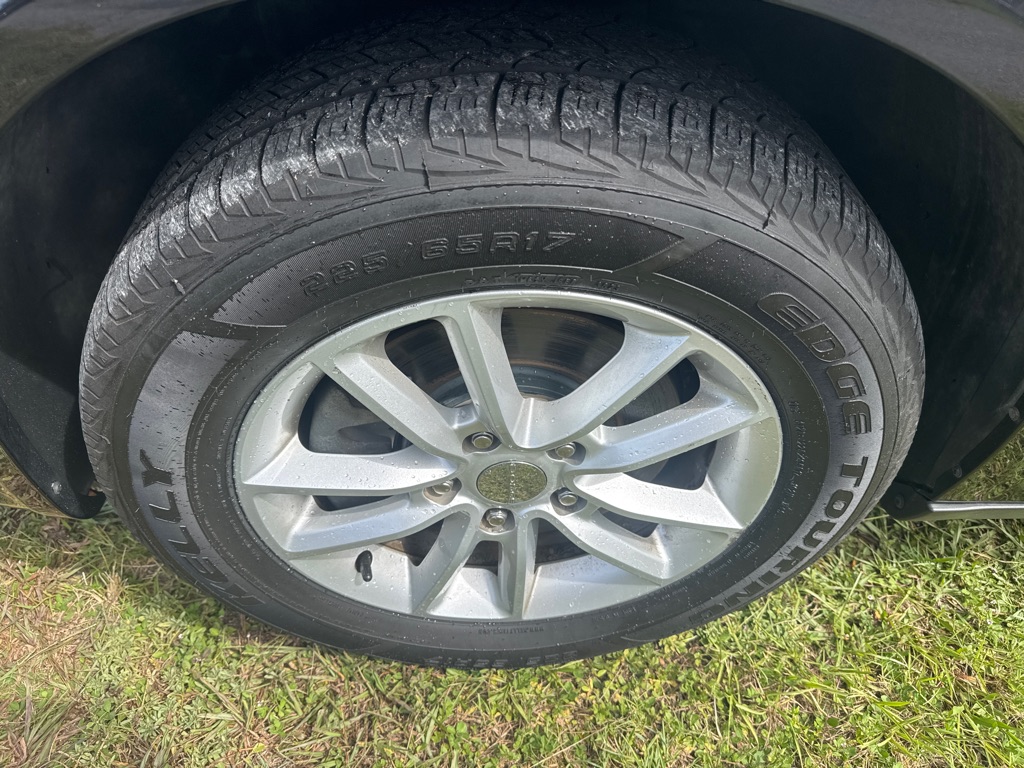 Photo 12 of this DODGE GRAND CARAVAN