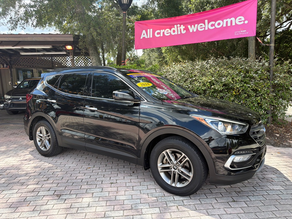 Photo 2 of this HYUNDAI SANTA FE SPORT