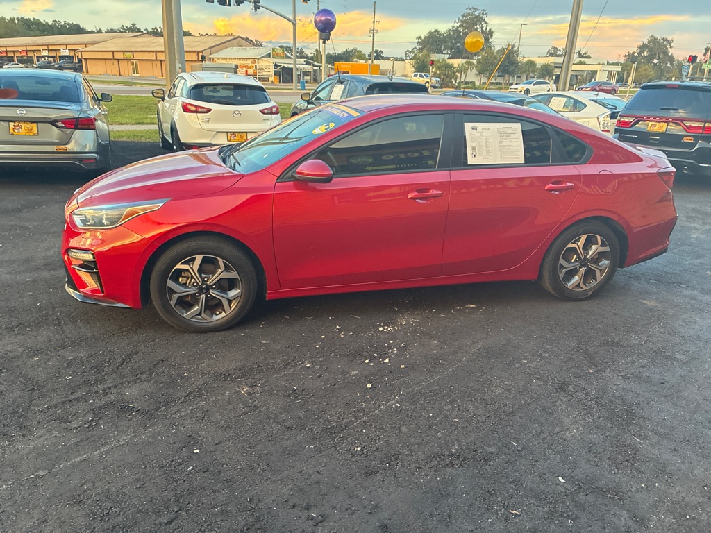 Photo 4 of this KIA FORTE