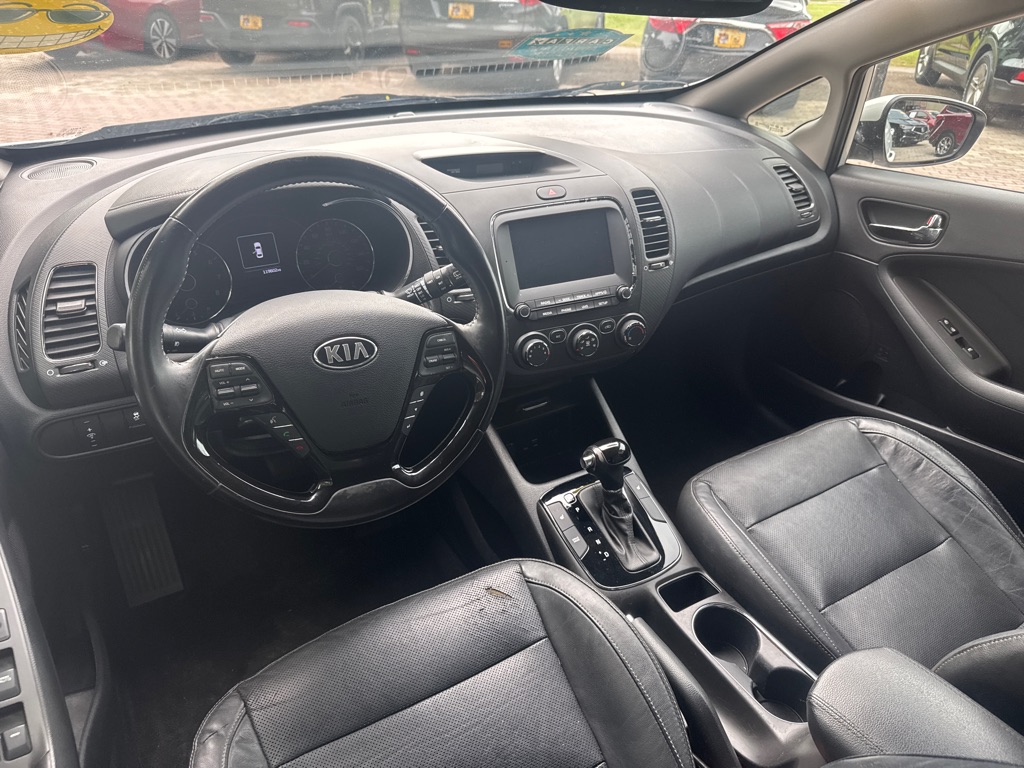 Photo 21 of this KIA FORTE