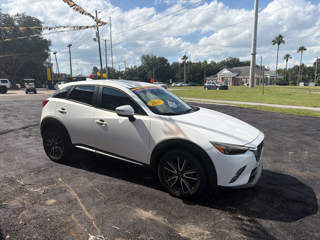 Photo 2 of this MAZDA CX-3