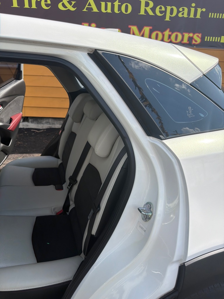 Photo 18 of this MAZDA CX-3