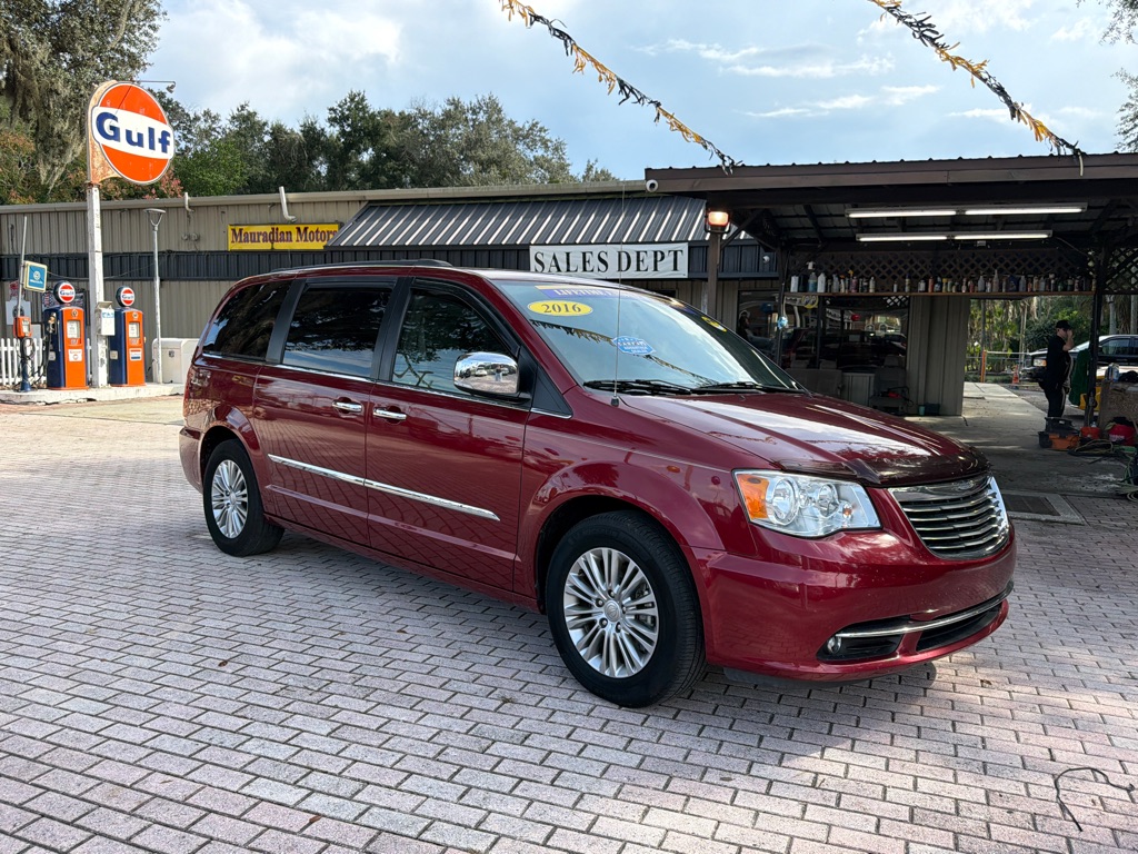 2016 CHRYSLER TOWN & COUNTRY