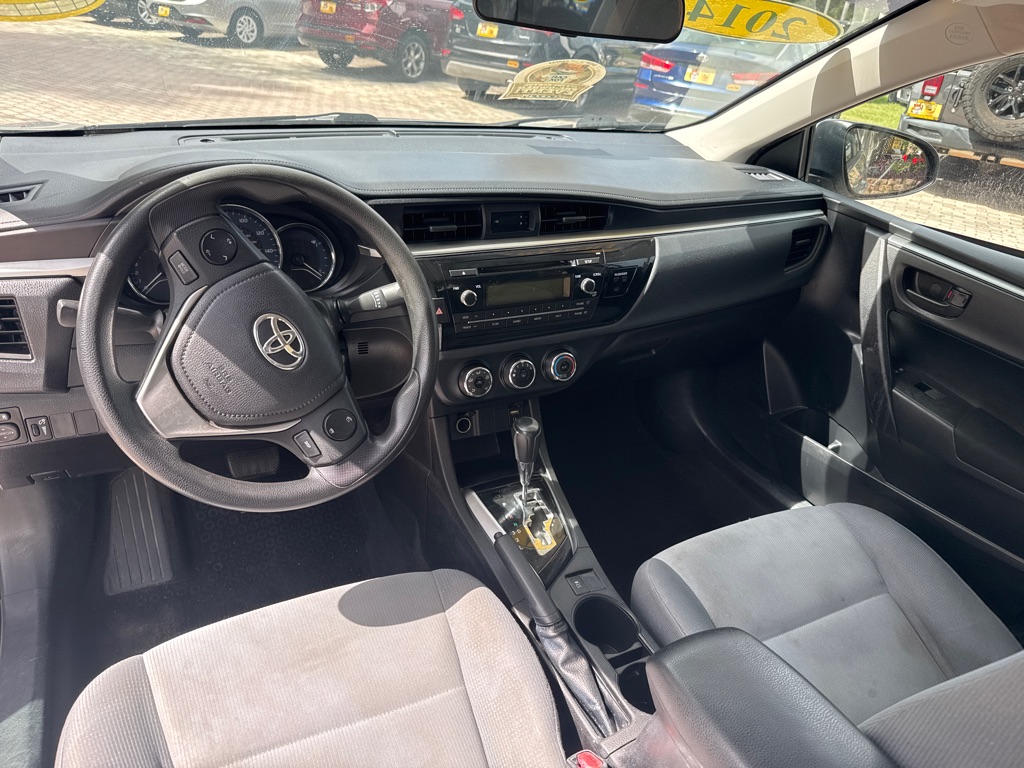 Photo 21 of this TOYOTA COROLLA