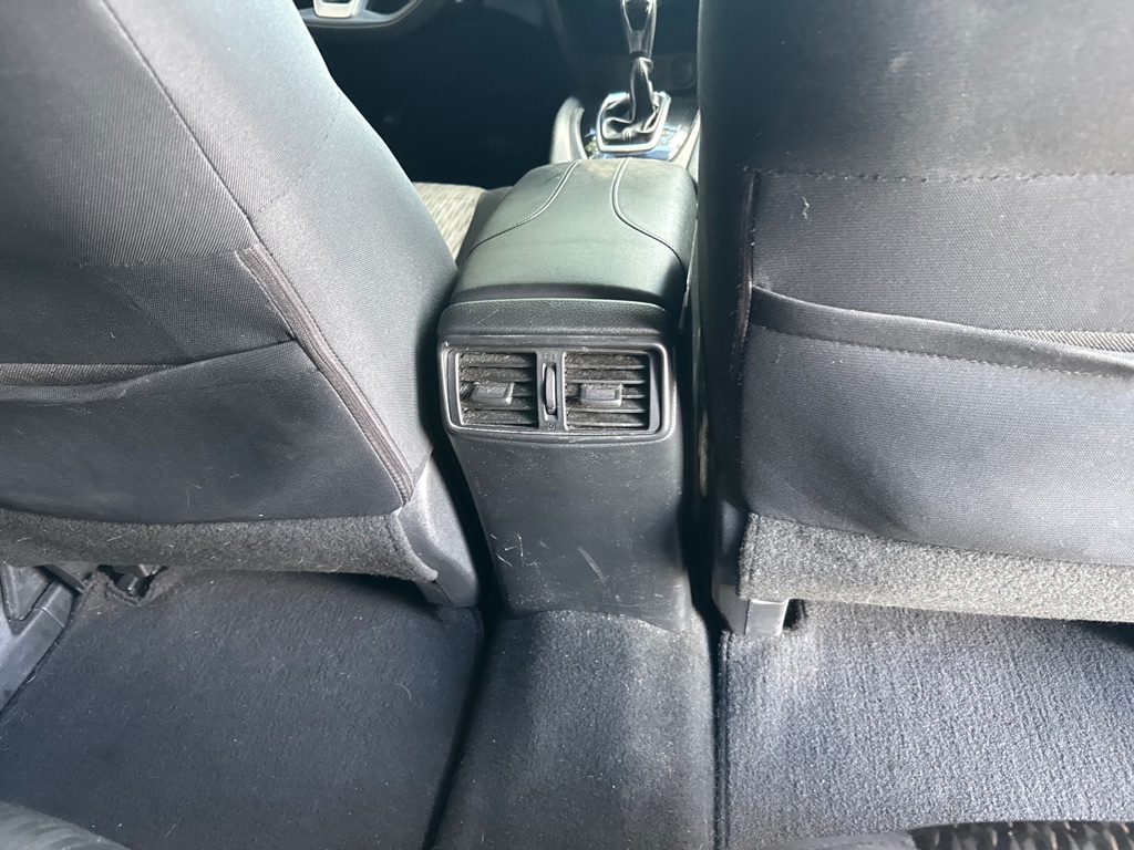 Photo 14 of this NISSAN ROGUE