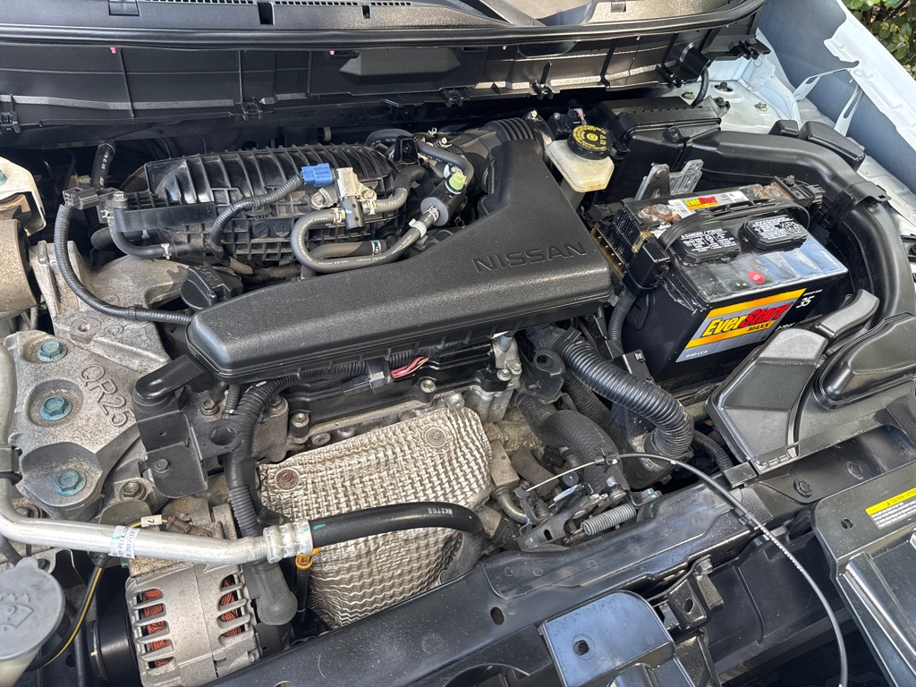 Photo 25 of this NISSAN ROGUE