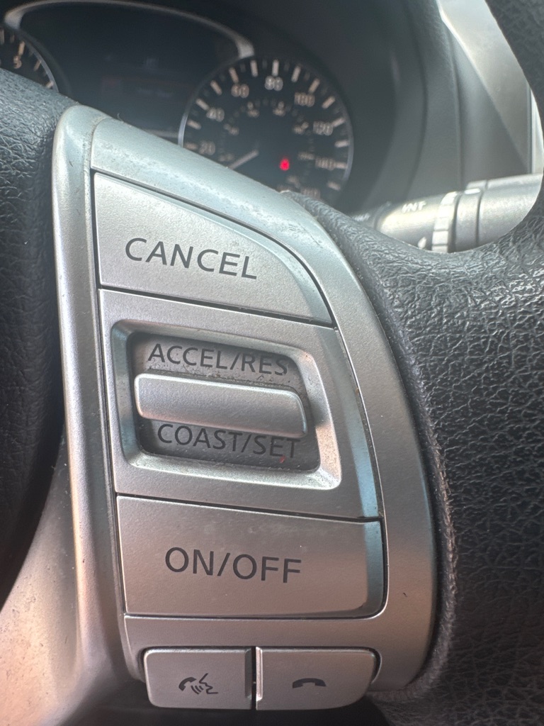 Photo 30 of this NISSAN ALTIMA