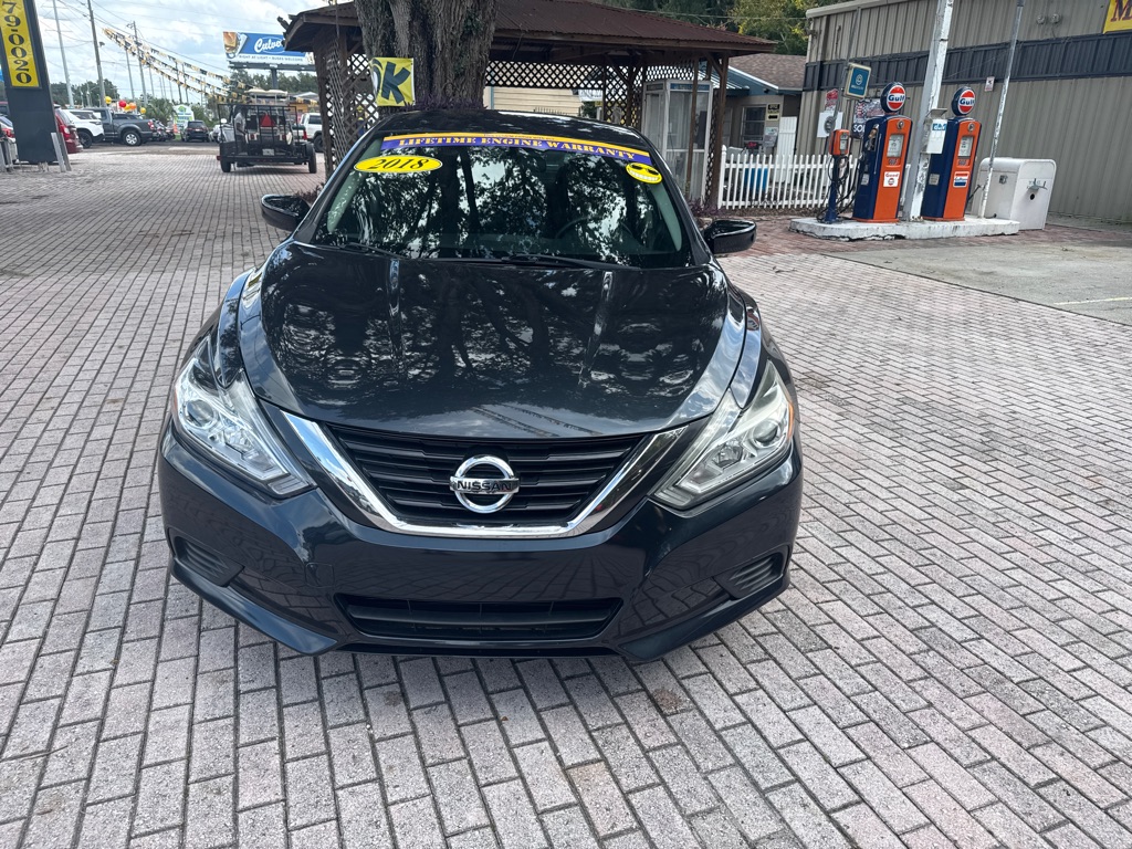 Photo 2 of this NISSAN ALTIMA