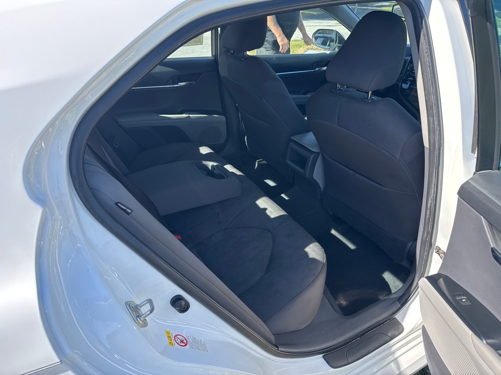 Photo 15 of this TOYOTA CAMRY