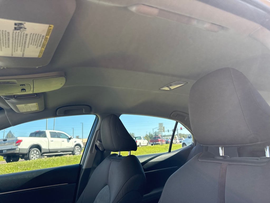 Photo 37 of this TOYOTA CAMRY