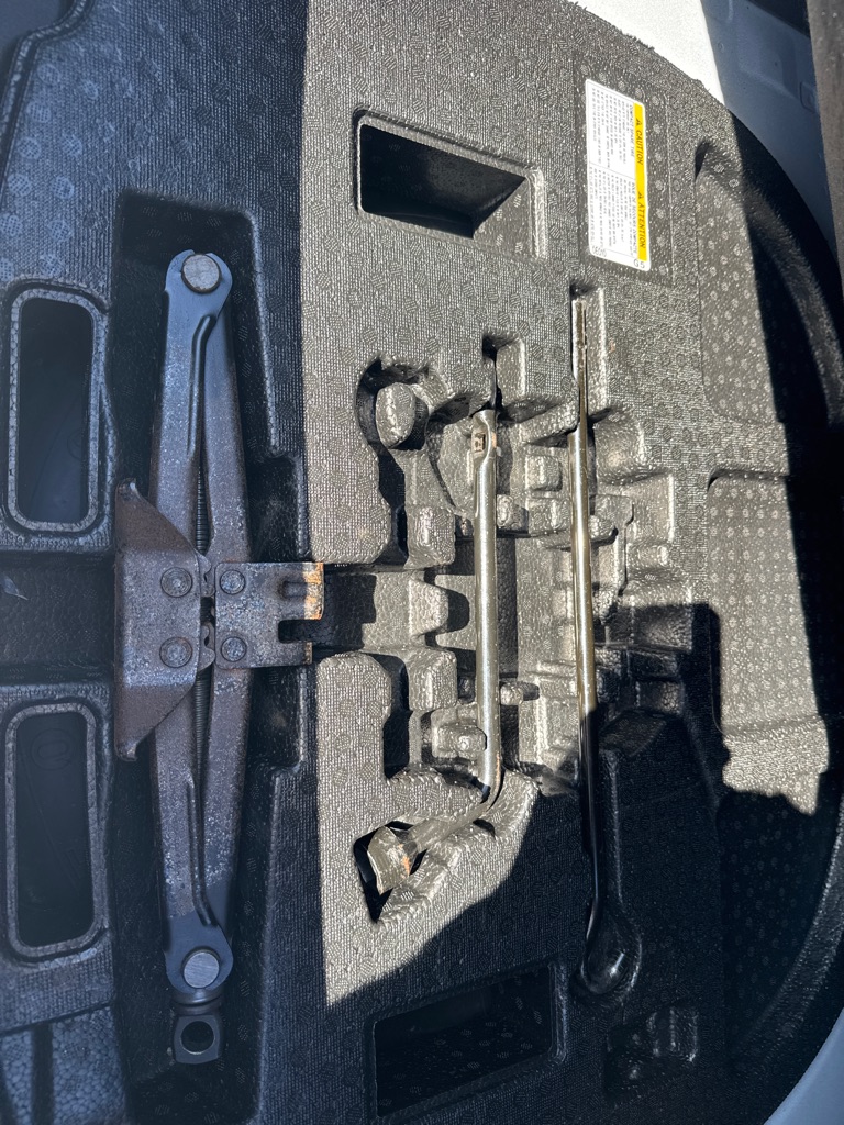 Photo 14 of this TOYOTA CAMRY