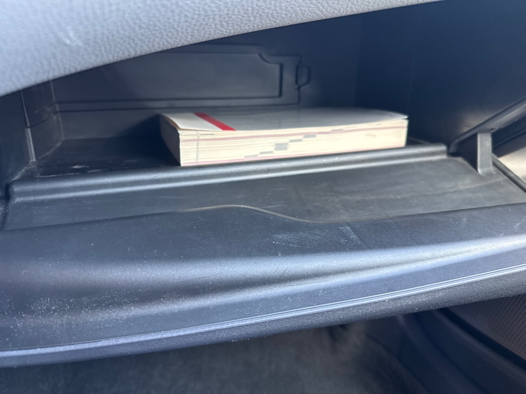 Photo 33 of this TOYOTA CAMRY
