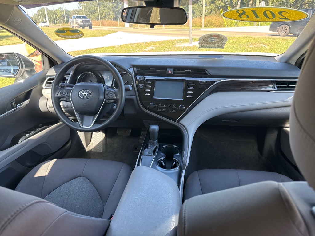Photo 19 of this TOYOTA CAMRY