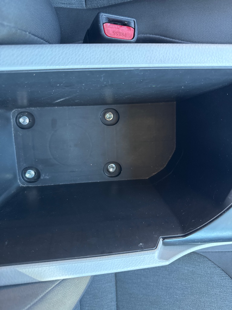 Photo 34 of this TOYOTA CAMRY