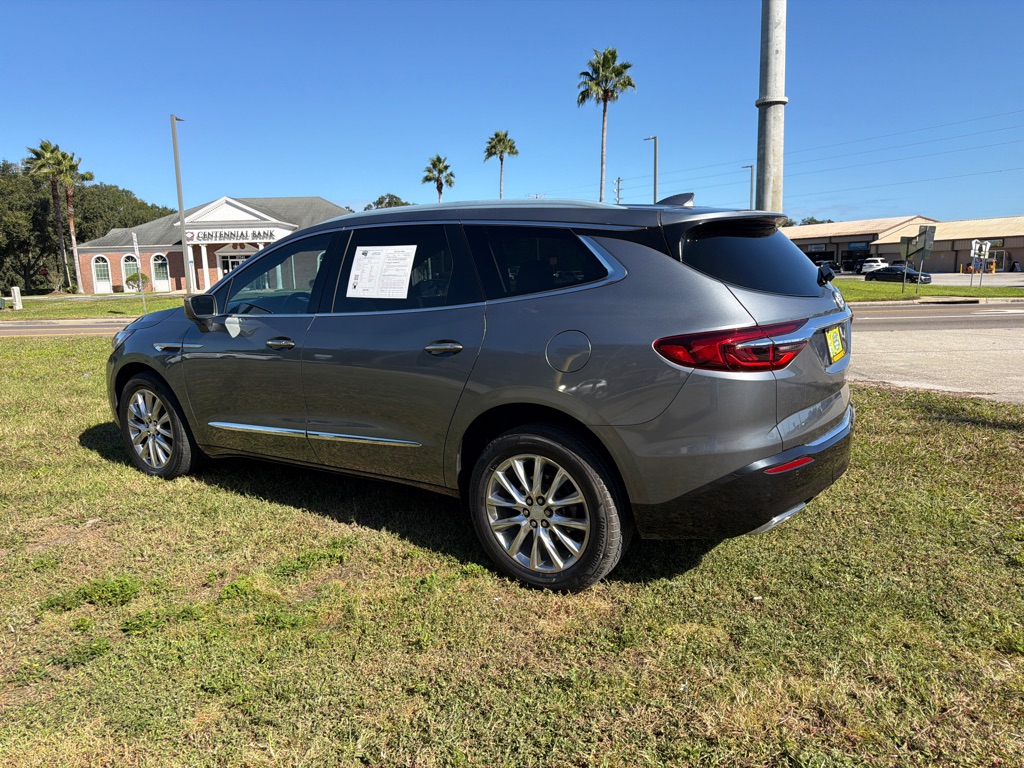 Photo 4 of this BUICK ENCLAVE