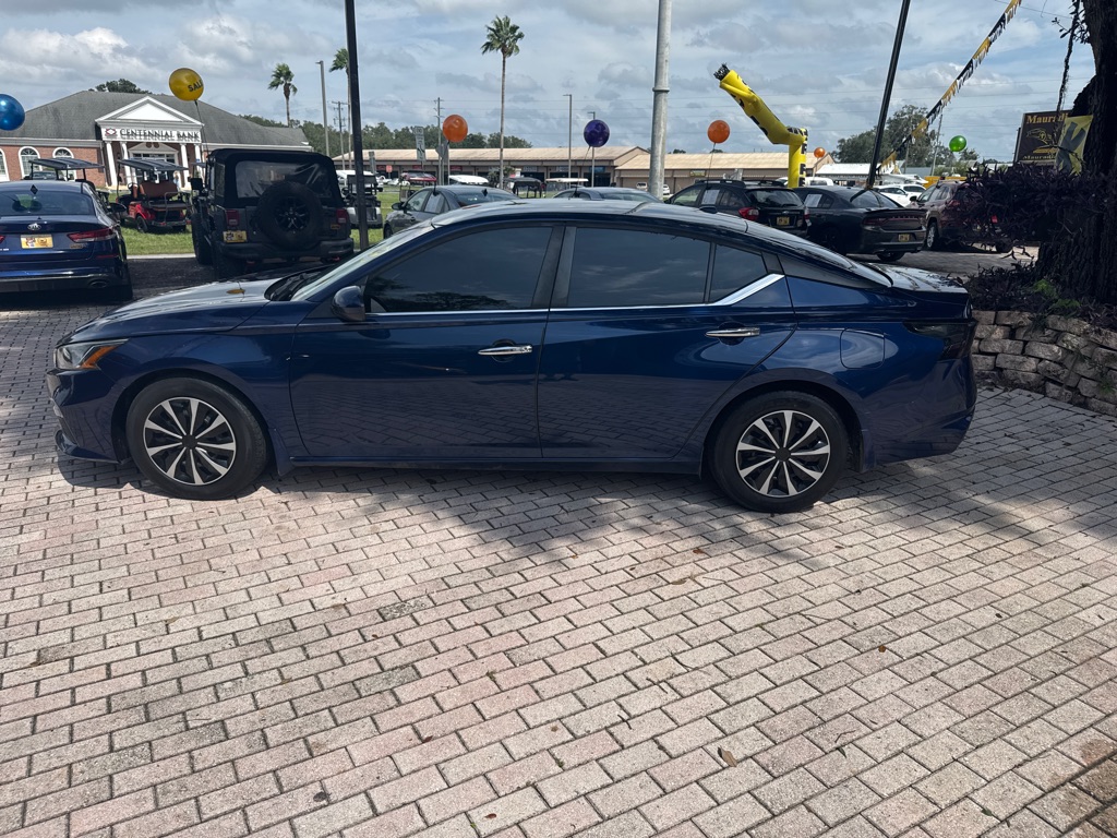 Photo 4 of this NISSAN ALTIMA