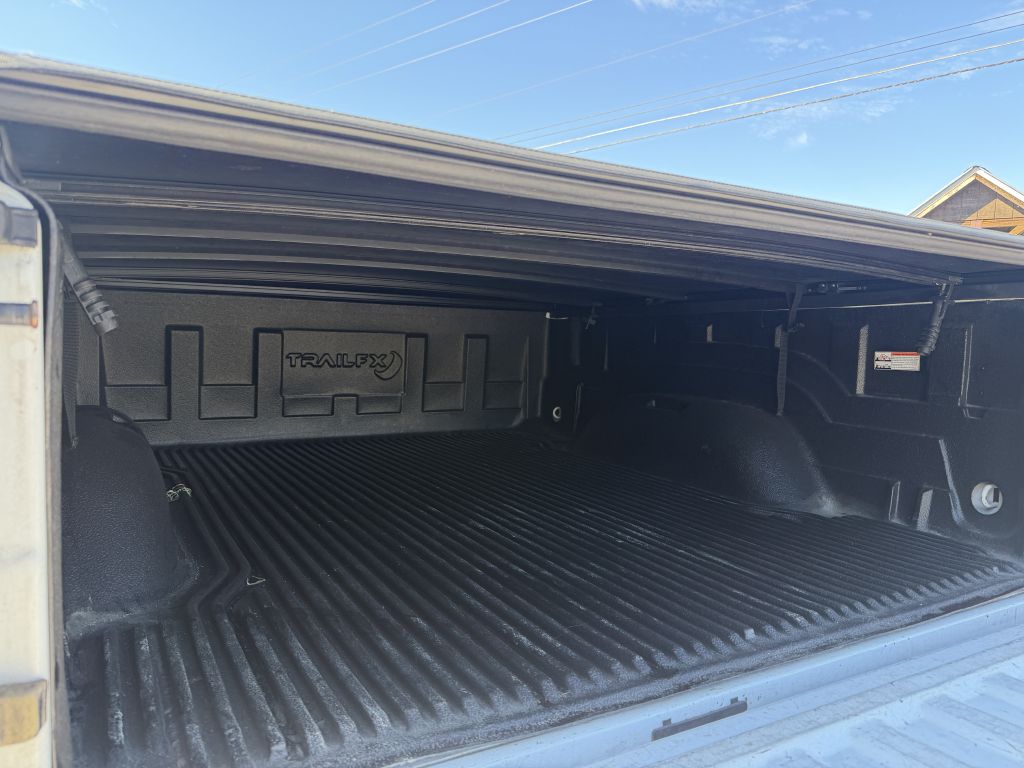Photo 32 of this RAM 1500