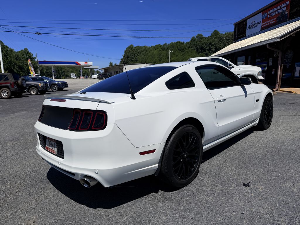 Photo 6 of this FORD MUSTANG