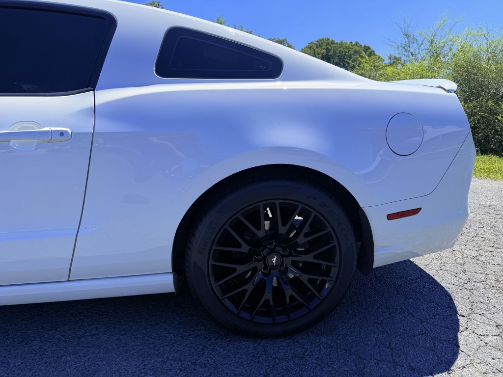 Photo 13 of this FORD MUSTANG