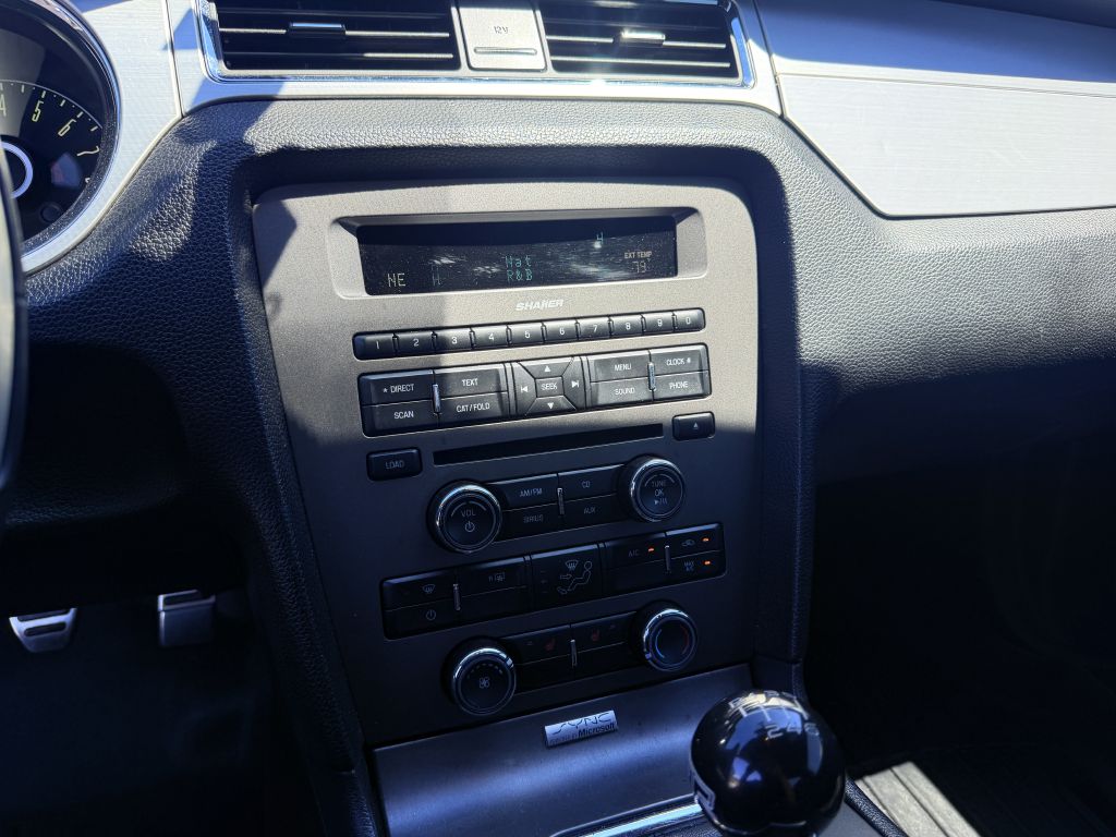 Photo 24 of this FORD MUSTANG