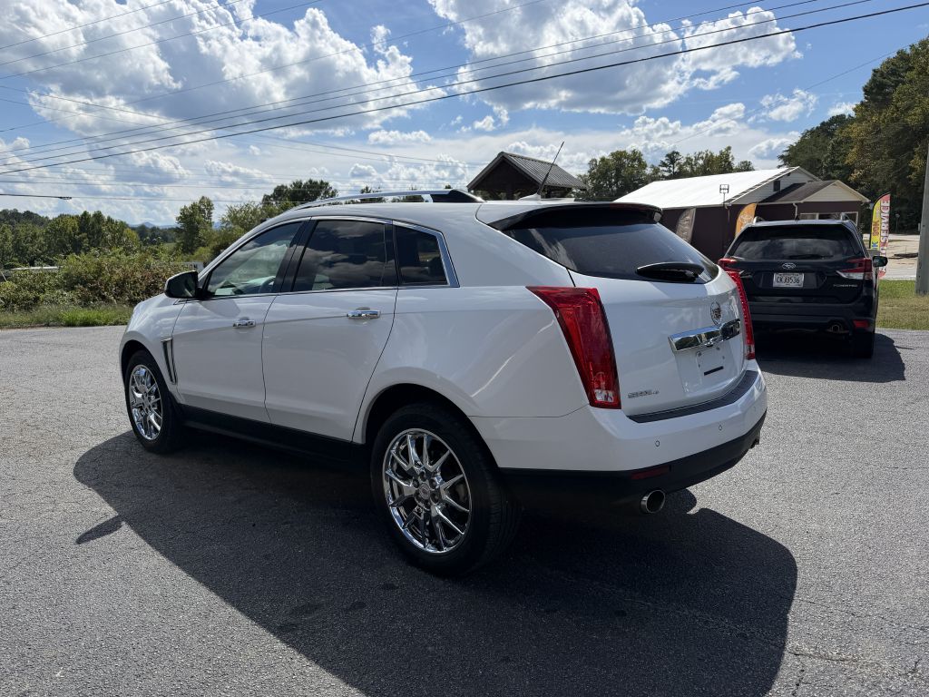 Photo 9 of this CADILLAC SRX