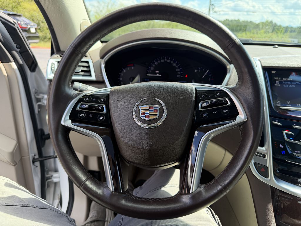 Photo 14 of this CADILLAC SRX