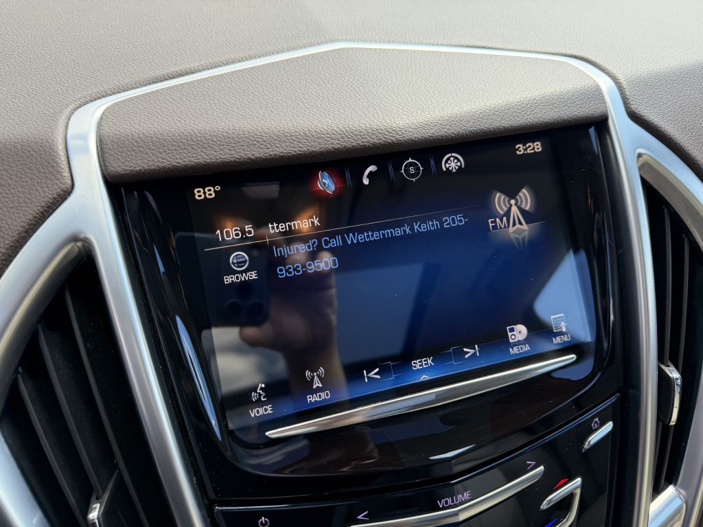 Photo 17 of this CADILLAC SRX