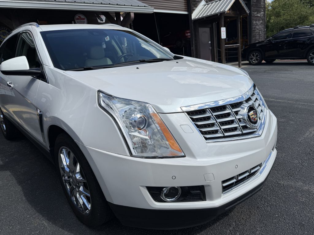Photo 34 of this CADILLAC SRX