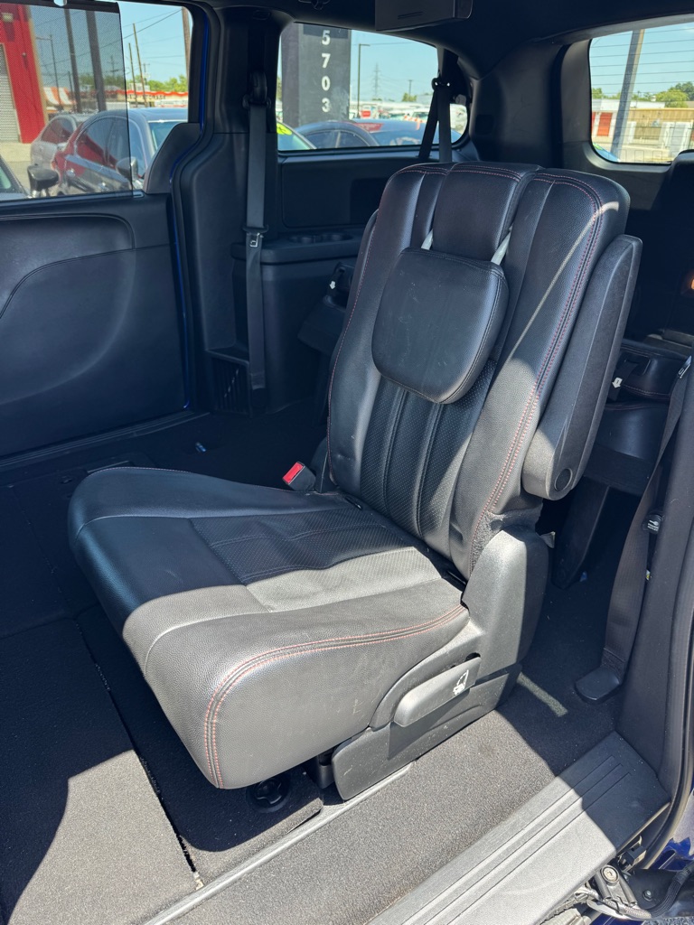 2019 Dodge Grand Caravan #16