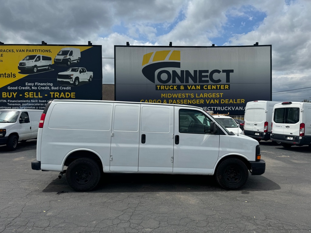 Photo 9 of this CHEVROLET EXPRESS G2500