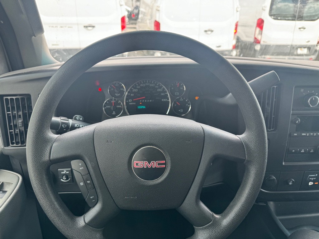 Photo 22 of this GMC SAVANA