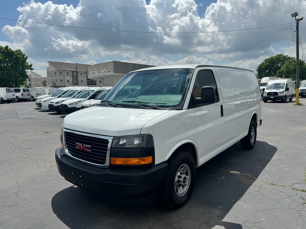 Photo 4 of this GMC SAVANA