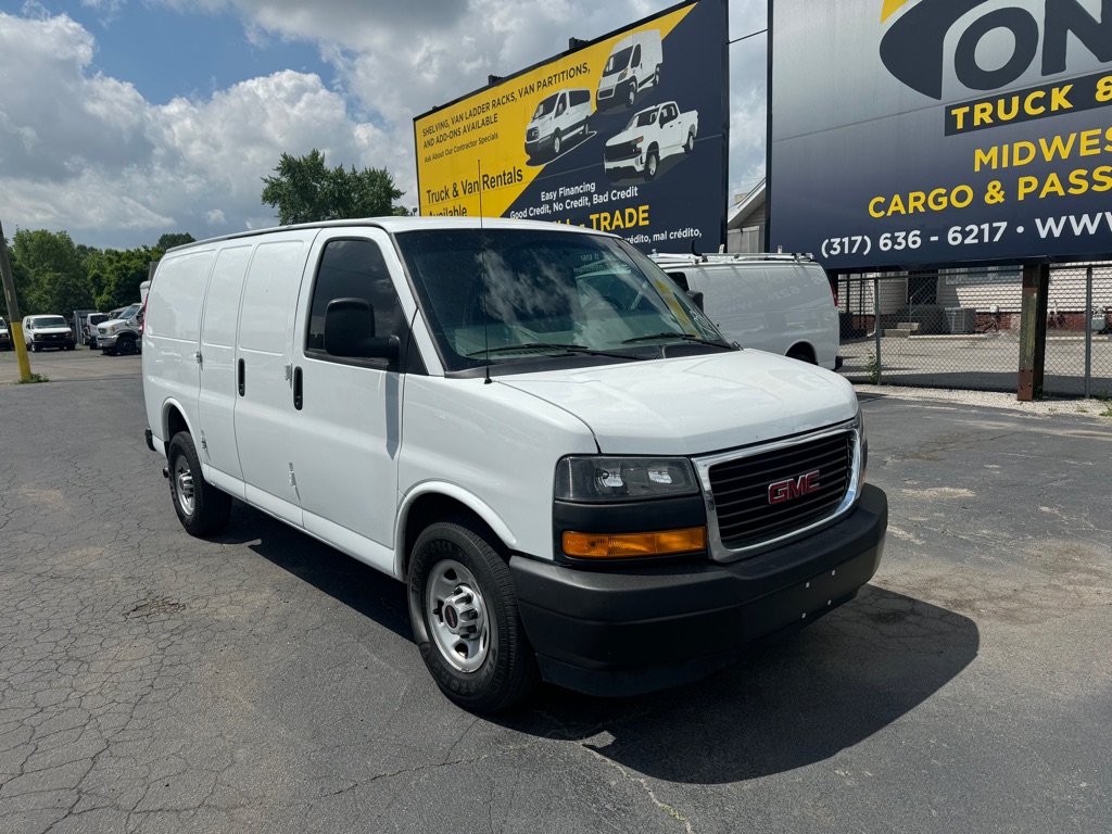 Photo 2 of this GMC SAVANA