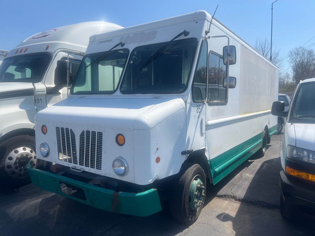 2011 WORKHORSE CUSTOM CHA COMMERCIAL CHAS
