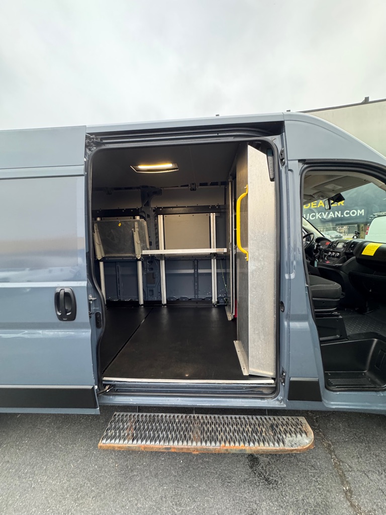 Photo 11 of this RAM PROMASTER 2500