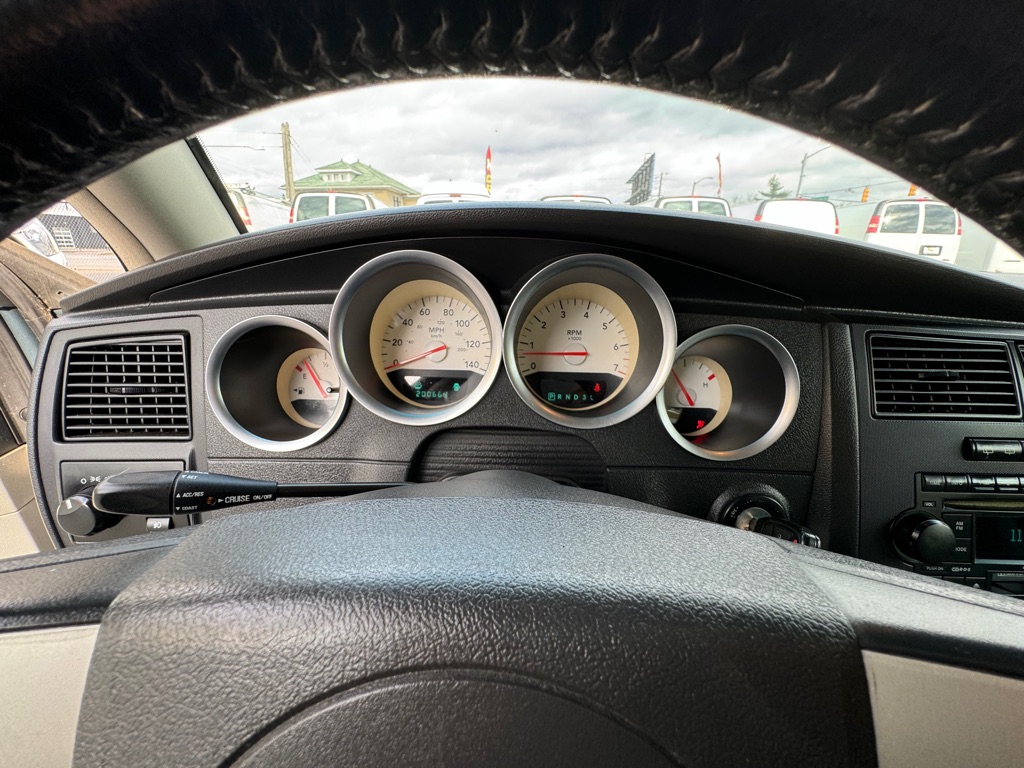 Photo 15 of this DODGE MAGNUM