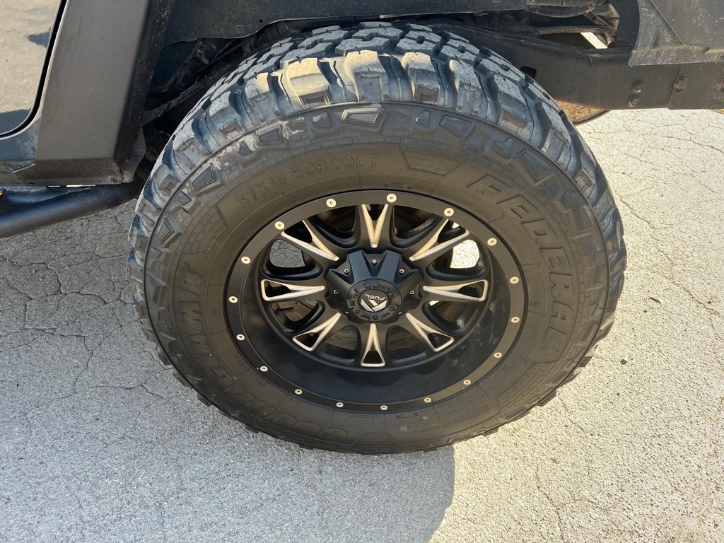 Photo 15 of this JEEP WRANGLER UNLIMI