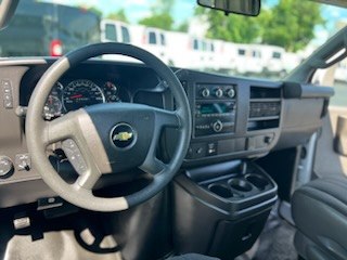 Photo 4 of this CHEVROLET EXPRESS G2500