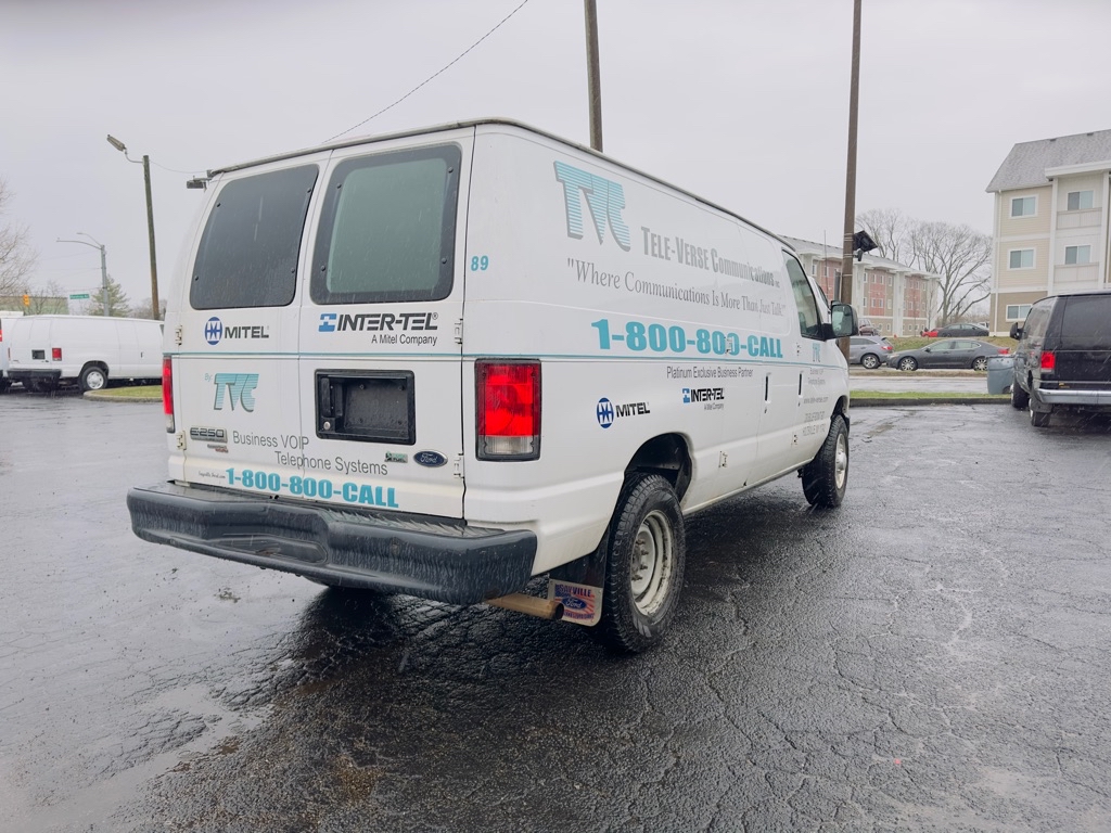 Photo 8 of this FORD ECONOLINE