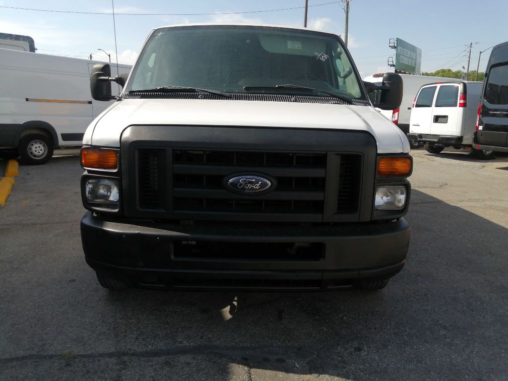 Photo 2 of this FORD ECONOLINE