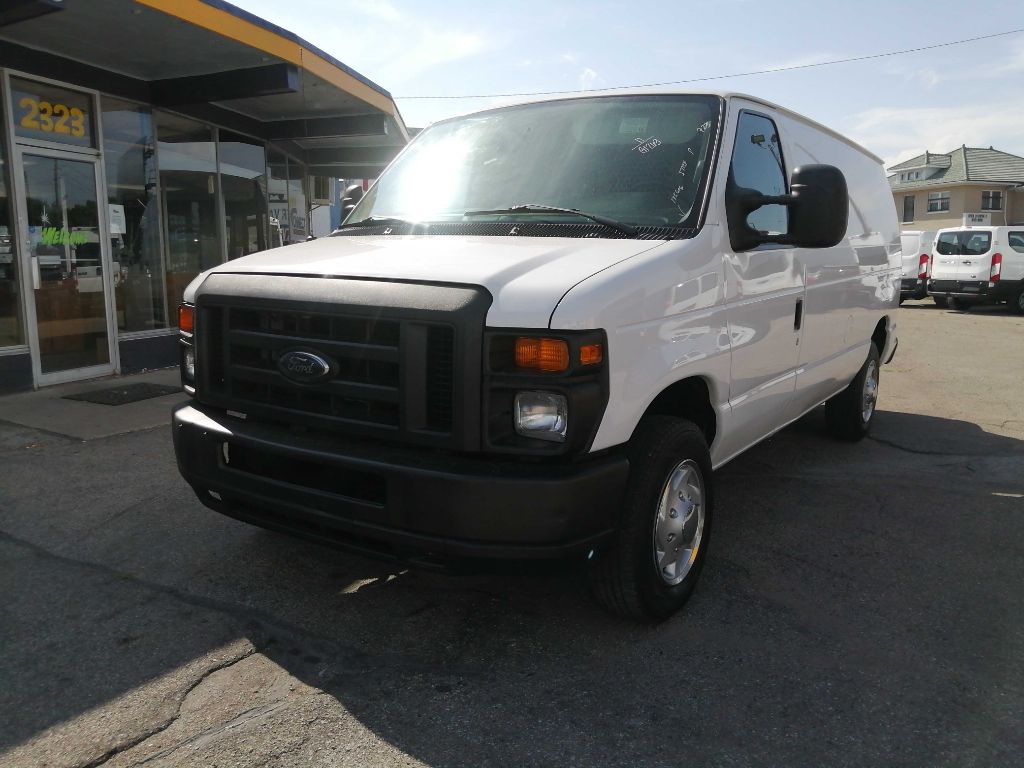 2011 FORD ECONOLINE