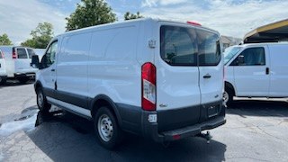Photo 6 of this FORD TRANSIT