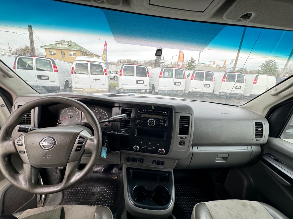 Photo 15 of this NISSAN NV
