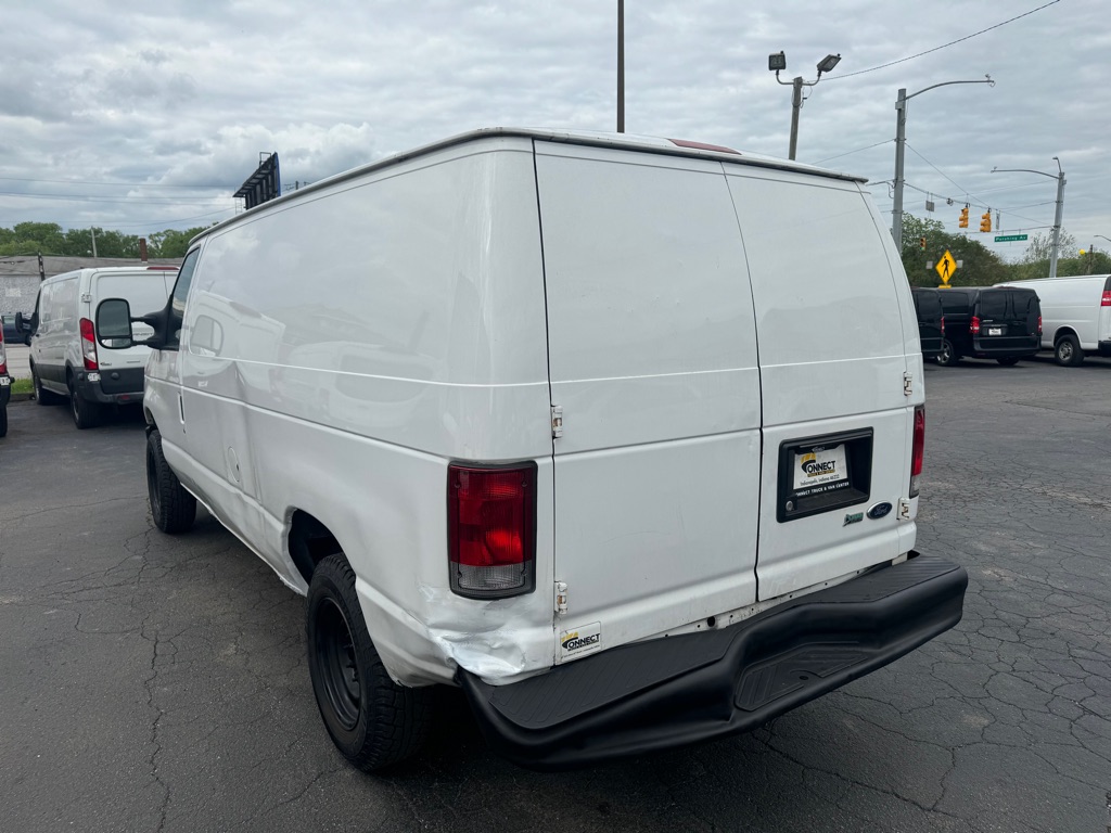 Photo 19 of this FORD ECONOLINE