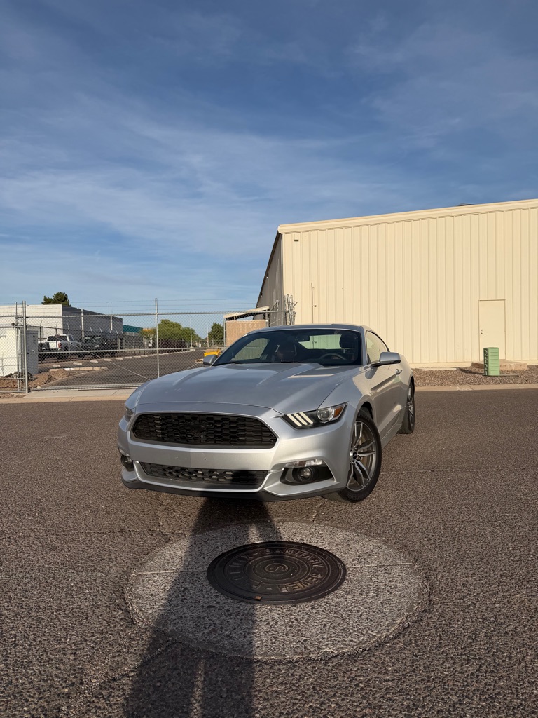 2015 Ford Mustang EcoBoost Coupe Premium's photo