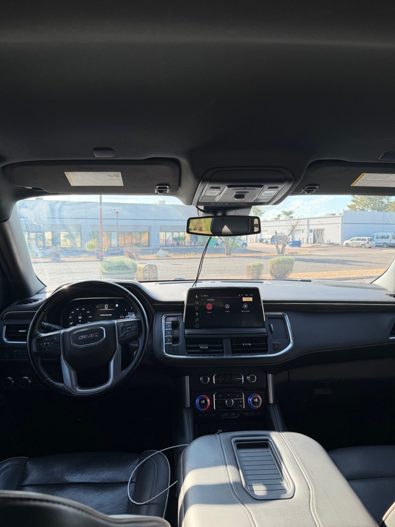 2023 GMC Yukon XL SLT - Photo 11