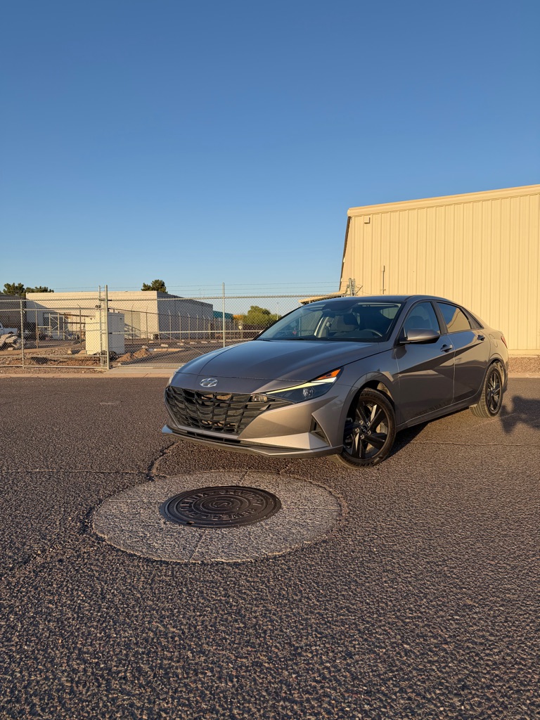 2023 Hyundai Elantra 2.0 SEL IVT SULEV's photo
